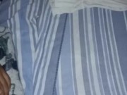 Encontré a mi esposa con mi amigo en la cama al final decido unirme 5/16