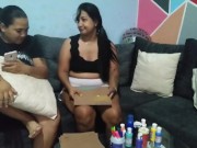mi hermanastra me chantajea, al descubrir un video porno mío en las redes sociales - Screenshot 2 of 16 - Horny