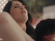 Instagram Model Gets Pounded By Sexy Photographer 7/16