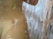 Tomamos banho juntos e aconteceu isso… 1/16