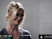 Jewelz Blu Gives Into To MILF Lesbian Desires 3/16