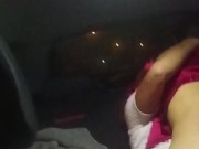 Follando con el amigo de mi esposo en el.auto muestras el conduce 7/16