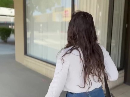 Cuban mommy slurps sperm off my dick. Best road head.