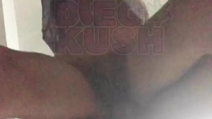 Taladro la panocha de mi cuñada cuando no está nadie en casa