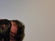 on commence sous la douche et il me finit au lit