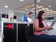 Cachonda en el trabajo