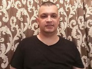 curva pe bani Romania cat costă virginitatea unei femei în Romania