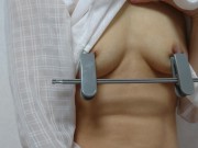 無修正 人妻 個人撮影 オナニー 乳首調教 バイブで声でちゃう  変態 一人SM - Screenshot 3 of 16 - Japanese Milf