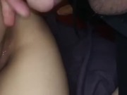 لقطة مقرّبة لإيلاج عميق لفتاة عذراء تبلغ من العمر 18 عامًا🇾🇪💦🔥 6/16