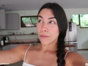 Aventura sexual: Viviendo en una Isla - VLOG PORNO 1/16