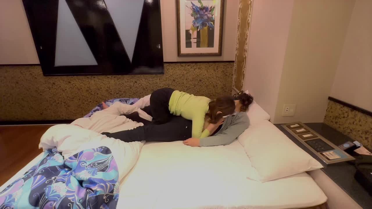 A hentai wife who is supposed to be only without a blowjob on a day when she can't use birth control - Free Sex Video - RedTube