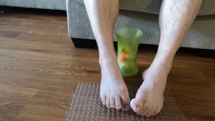 ManToes Puts His Balls Away
