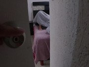 Estudiante mexicana caliente nalgona, la atrapé masturbándose y le di una polla dura 2/16