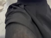 Ловлю извращенца за подглядыванием и наказываю по яйцам - Screenshot 9 of 16 - Femdom Mistress