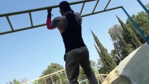 Entrenamiento en parque termina en absoluto placer