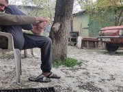 Walking in the yard 16/16