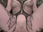 【素人カップル】エロすぎるボディストッキングを履いた彼女に興奮して、アナルにおもちゃを、バックからハメて何度も中出し【中出し】 5/16