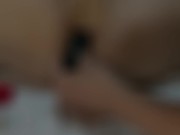 【アナルプラグでアナルをほぐして・・・】ほぐれたのでいよいよおチンポをアナルに挿入！ - Screenshot 3 of 16 - 素人