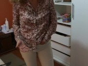 I get home excited and I start showing off and playing in front of the maid's husband, I need to fuc