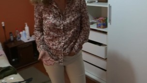 I get home excited and I start showing off and playing in front of the maid's husband, I need to fuc