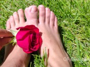 Ode to my body: Sensitive feets. By Olivia Díaz 2/16