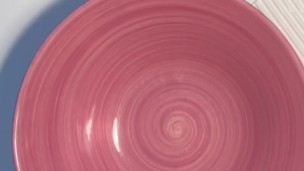 Cumshot in Plate from Neighbour Milf