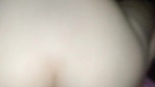 Jovencita entrega su culo por dinero