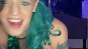 Stripper transgênero sexy Jade Jameson Pole dancing