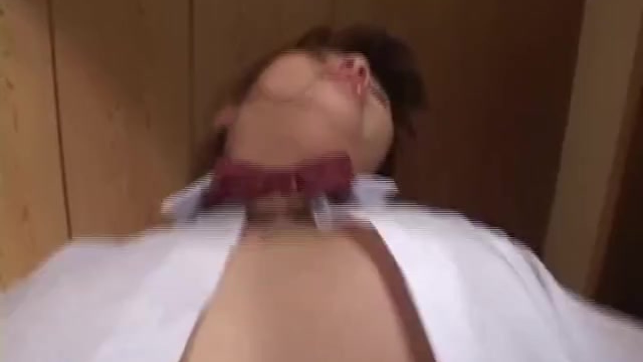 Vintage JAV movie from over 20 years ago featuring an actress with drop dropping perfect curves being fondled and then sex - RedTube