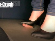 I crush his cock after orgasm even though he wants me to stop 10/16