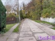 18 jähriges Teen Mädchen Pisst im Wald 5/16