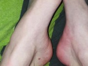 Bewundere meine Füße 🦶 7/16