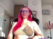 Gamer girl cums on banned Twitch livestream! Cum countdown and nip slip 11/16