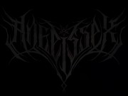 Tattooed beauty cum-kissing after a huge facial (Trailer) 1/16