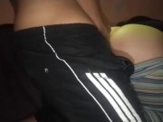 انظروا كم نحن لذيذون على الأريكة بينما لا يستمعون إلينا ، جنس الهواة🇾🇪💦😈 3/16