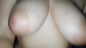 Sexo duro con mi VECINA CALIENTE de TETAS GRANDES AMATEUR