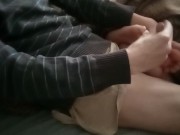 Polskie Porno Wielki spust na stopy spiacej Belli 10/16