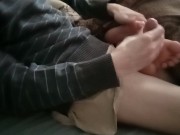 Polskie Porno Wielki spust na stopy spiacej Belli 8/16