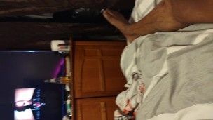 pleazure masturbating