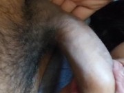Dejo que me haga el mejor oral, se me pone super duro y me corro en su boca 3/16