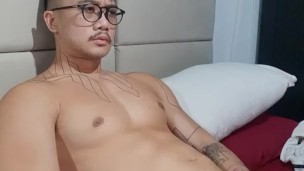 Jerk off my wiener