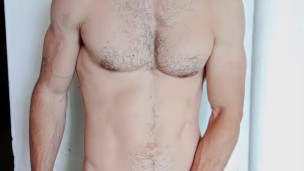 Thick cock from muscle hunk in tight boxers