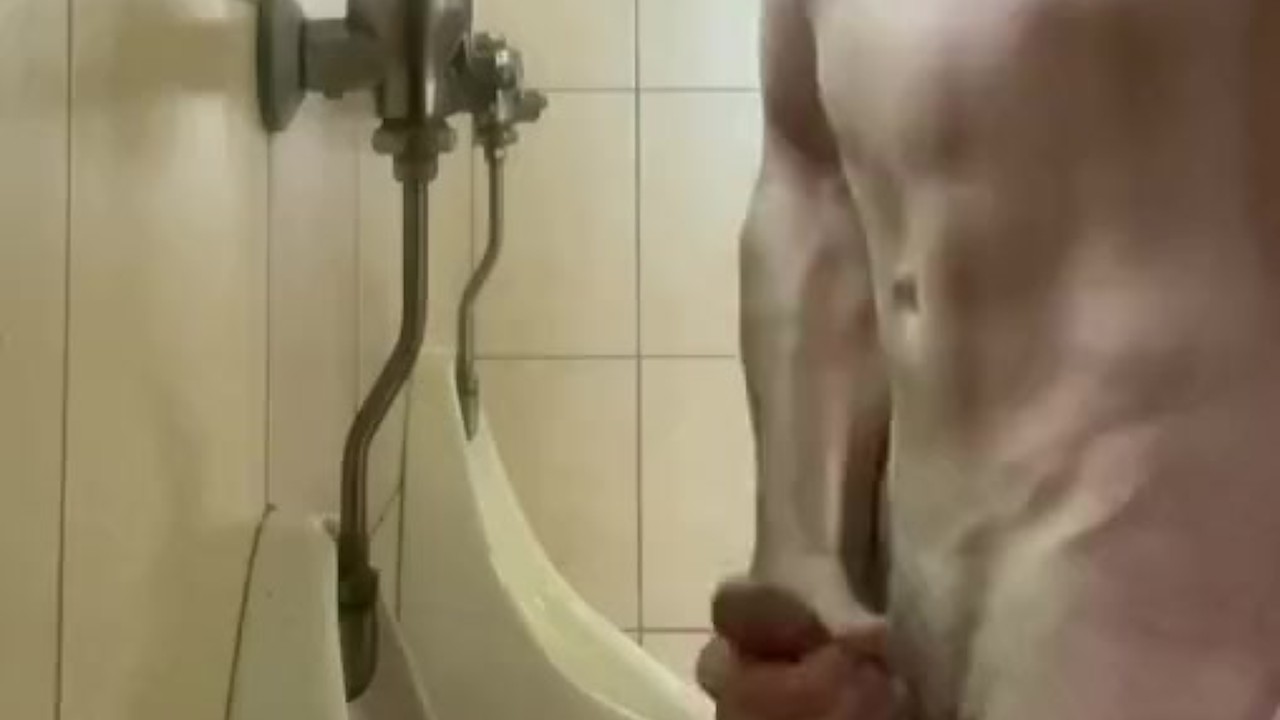 Public urinal jerkoff CUMshots at the beach - RedTube