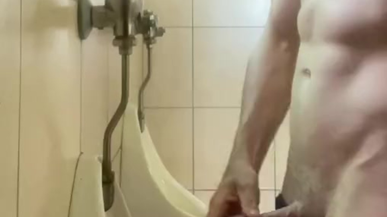 Public urinal jerkoff CUMshots at the beach - RedTube