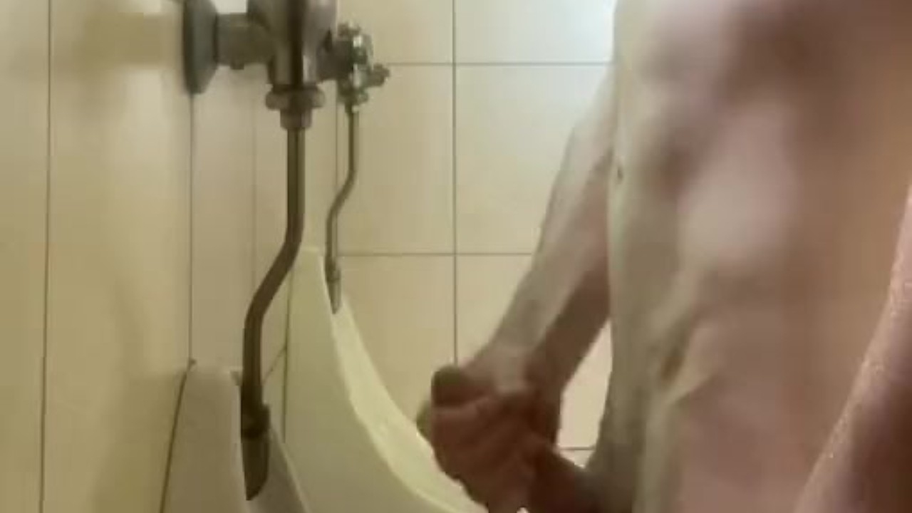 Public urinal jerkoff CUMshots at the beach - RedTube