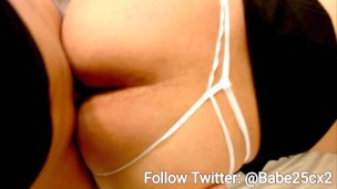 Mi hermanastra no sabe como coger, asi que le enseño