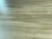 Познакомился с красоткой в поезде и трахнул ее в анал в отеле 1/16