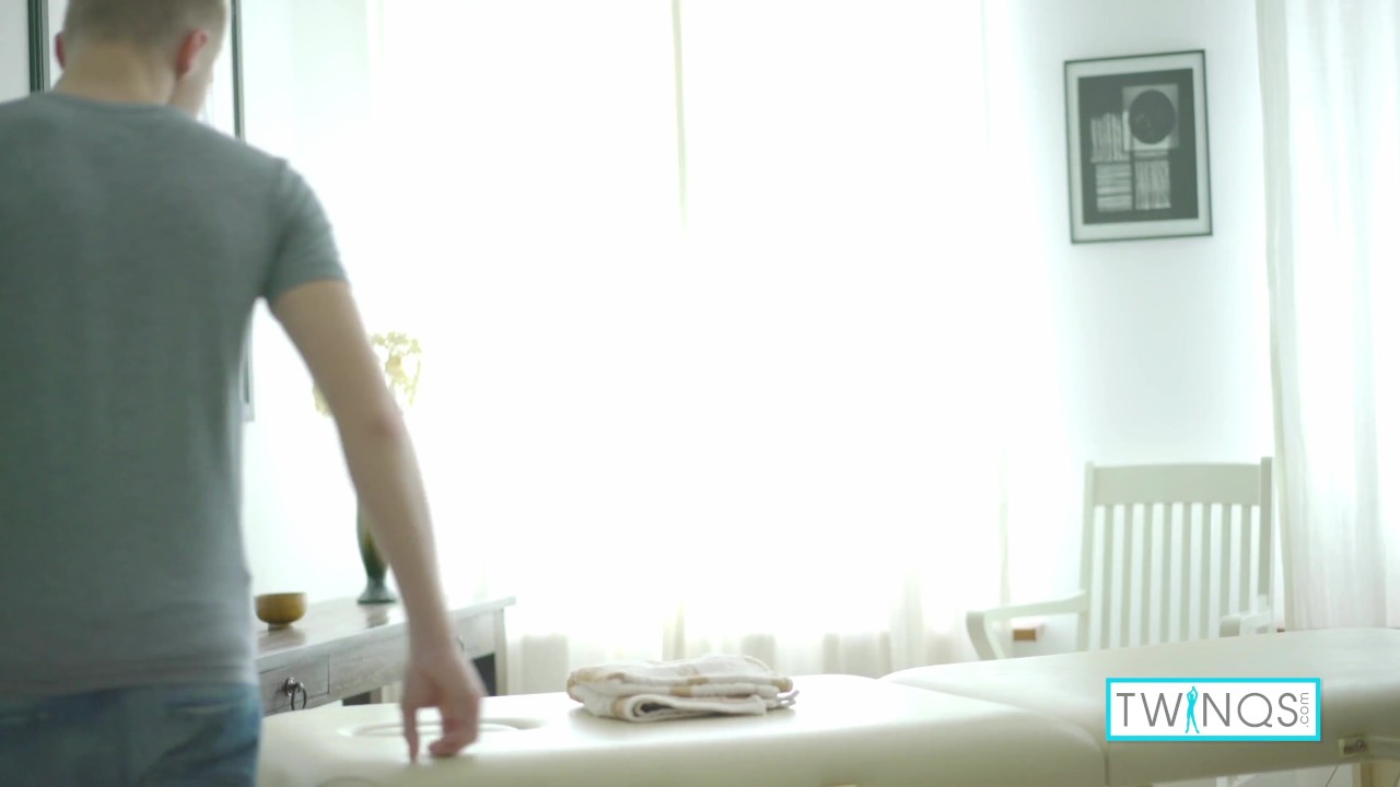 Oriental Masseur Xander Gives Blonde Top Twink James A Happy Ending Massage - RedTube