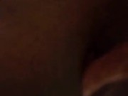 Minha esposa masturbando sua buceta até que ela esteja molhada de tesão 11/16