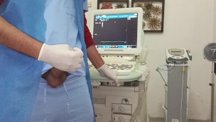 Al doctor le gusta el morbo